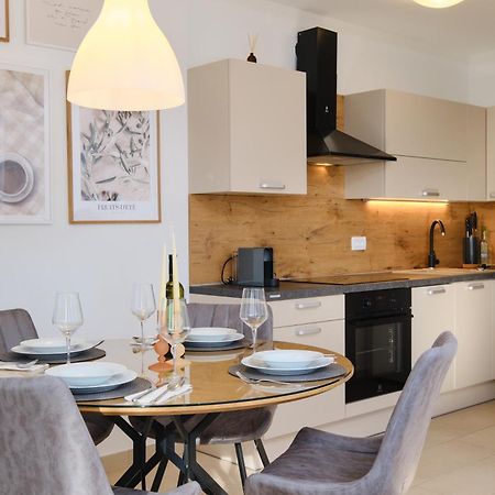 Apartments Divna Mali Lošinj Eksteriør bilde