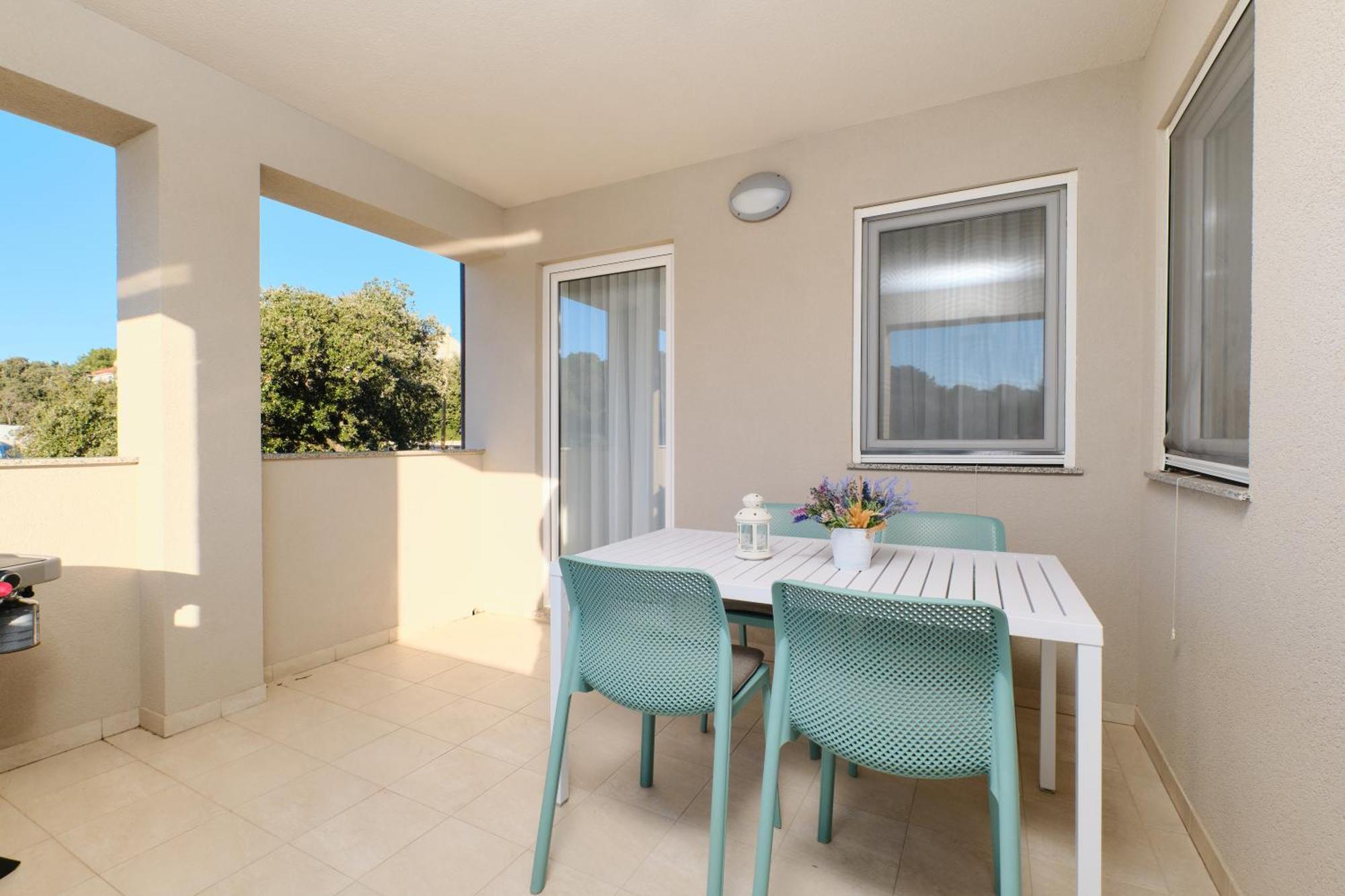 Apartments Divna Mali Lošinj Eksteriør bilde