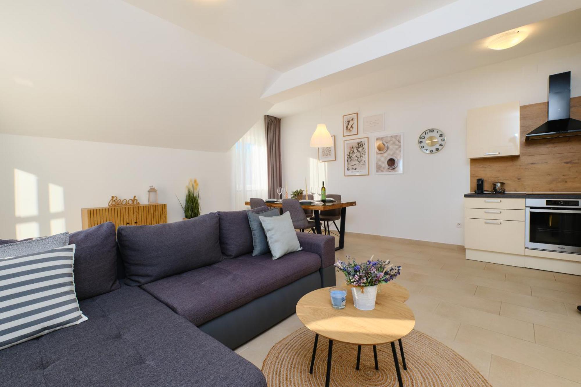 Apartments Divna Mali Lošinj Eksteriør bilde