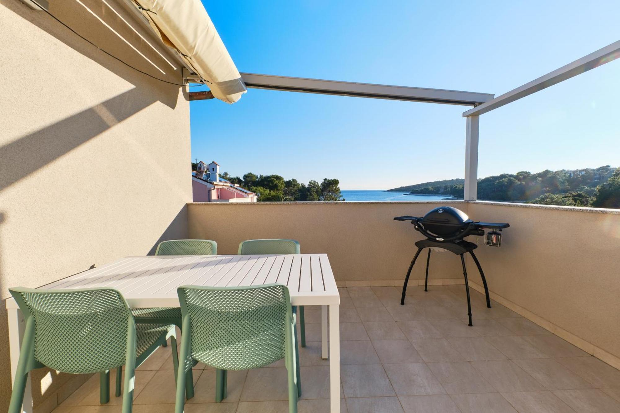 Apartments Divna Mali Lošinj Eksteriør bilde